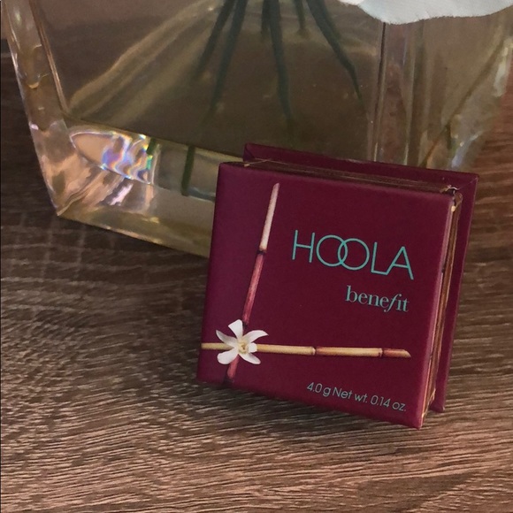 Benefit Other - Hoola mini Benefit Other - Hoola mini
